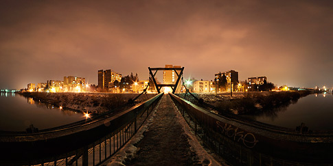 Podul peste Mureș, noaptea